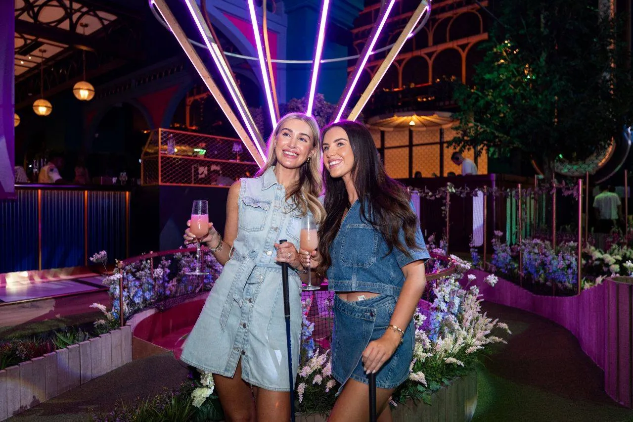 Dubai Crazy Golf & Craft Beer Experience | Fun Night Out in Dubai