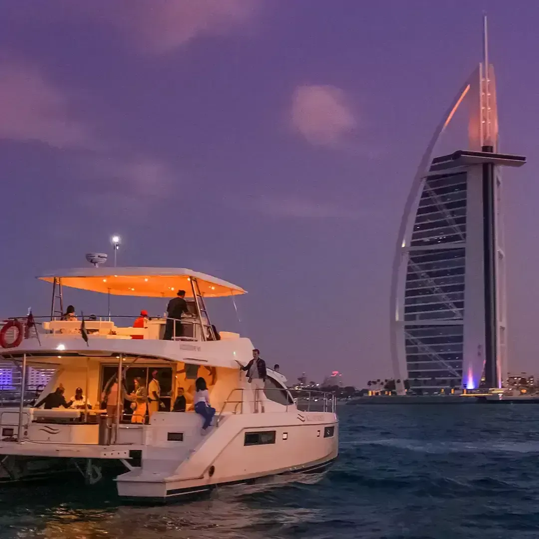 Moonlight Yacht Dining Experience Dubai | Luxury Dinner Cruise with Skyline Views